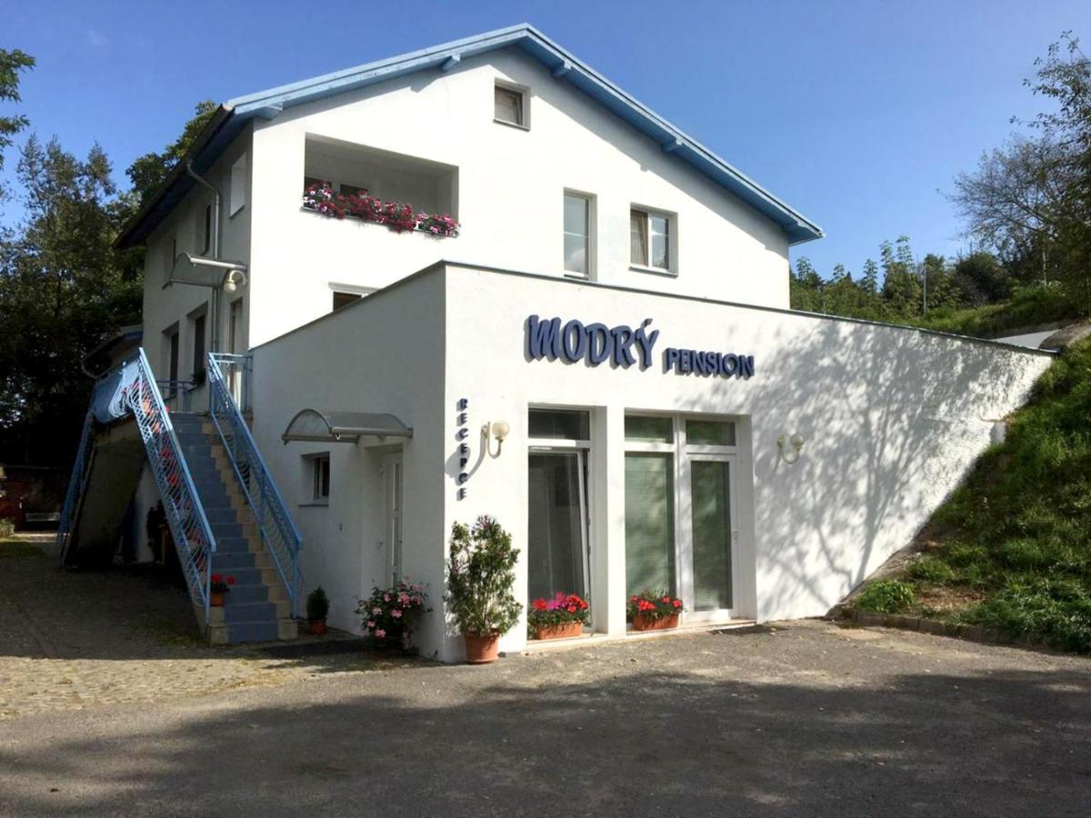 Modry Pension Mlada Boleslav Exterior photo